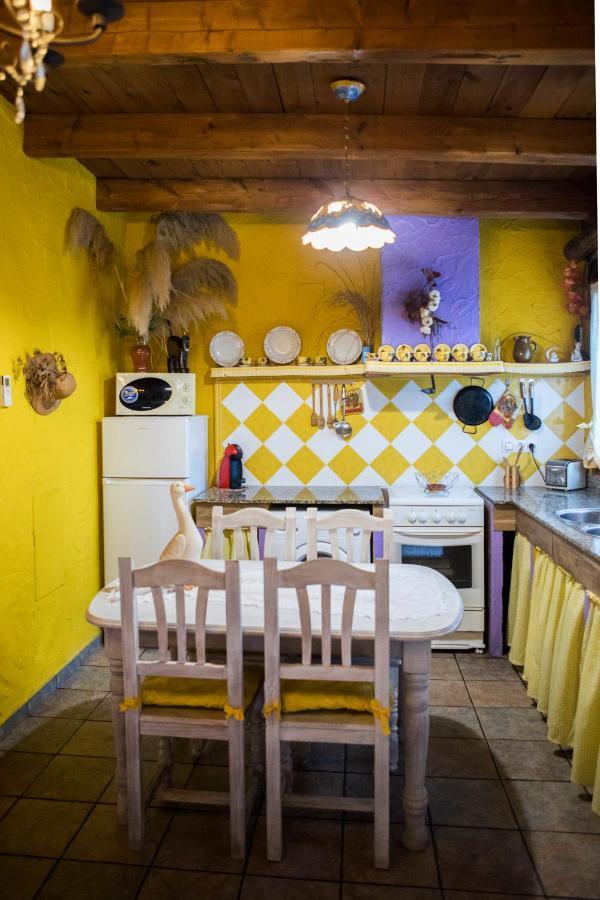 Appartement Lo Raco De Peret à Camarles Extérieur photo