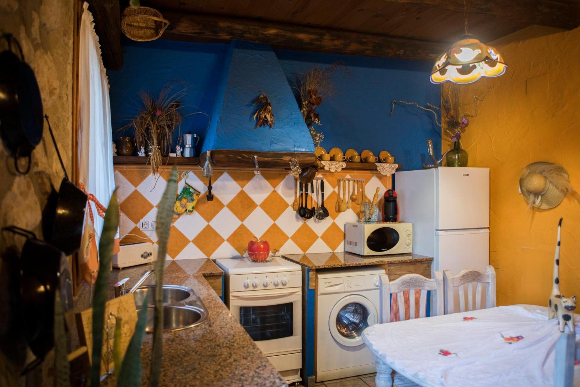 Appartement Lo Raco De Peret à Camarles Extérieur photo