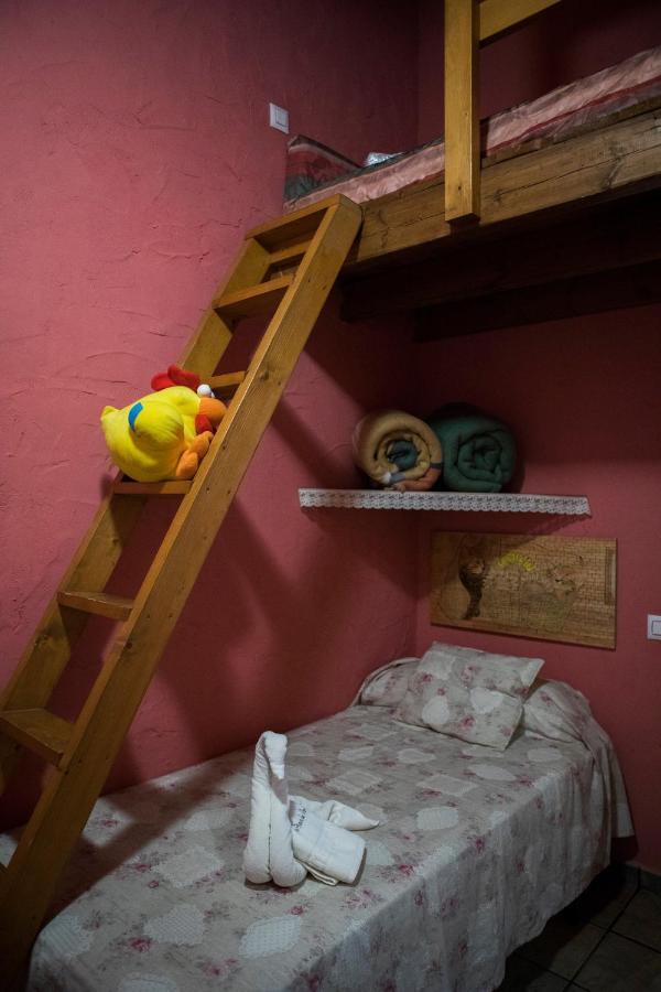 Appartement Lo Raco De Peret à Camarles Extérieur photo